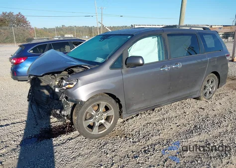2018 Toyota Sienna Se 8 Passenger from USA, damaged, VIN 5TDXZ3DC2JS952619